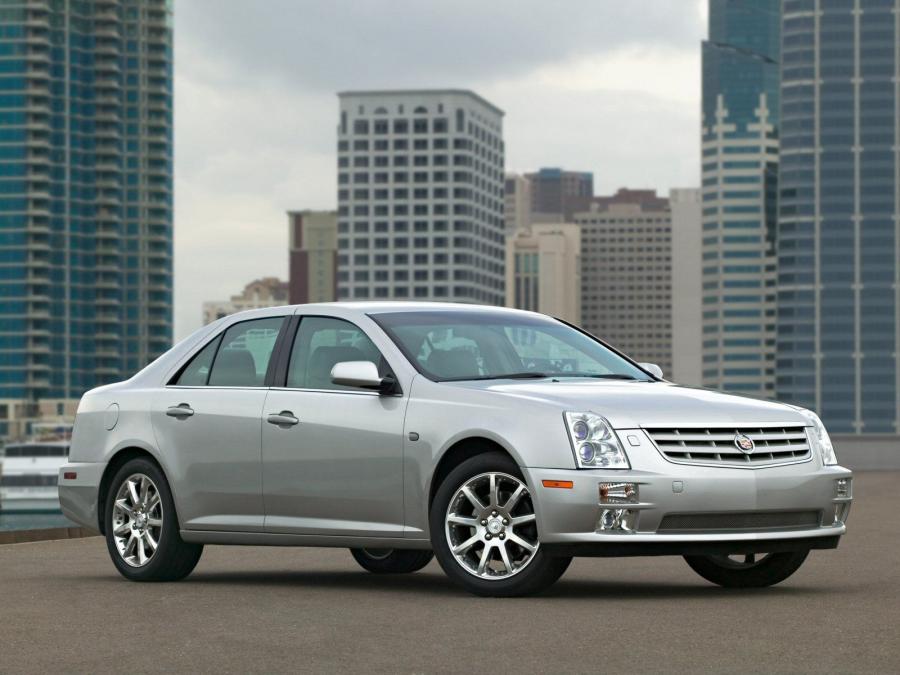  Cadillac STS 2004 года  (фото 10 из 15)